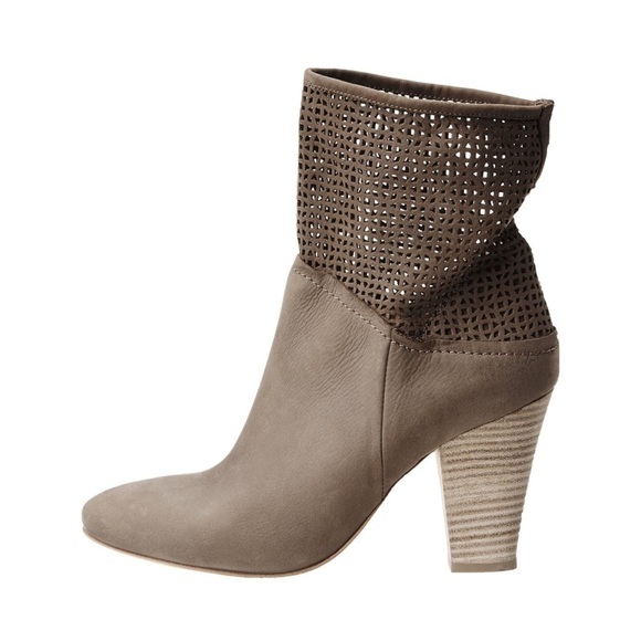 Cordani Philly perforated slouch almond front dark tan boots booties Sz 38 EU - Picture 2 of 14